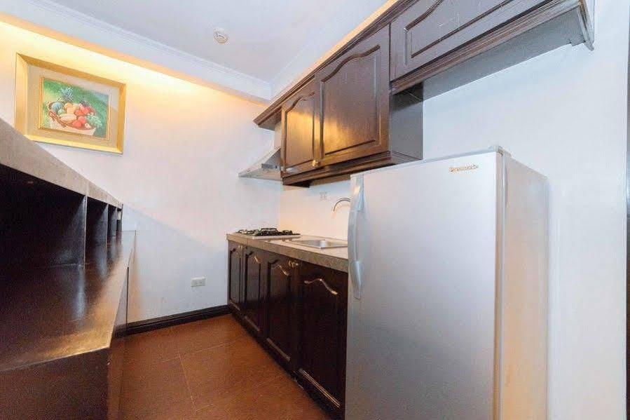 فندق ريد دورز بلس آت بروجيكت 6 كويزون سيتي المظهر الخارجي الصورة